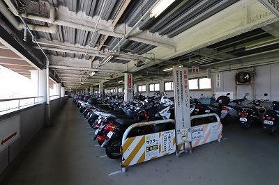 久里浜駅自転車等駐車場
